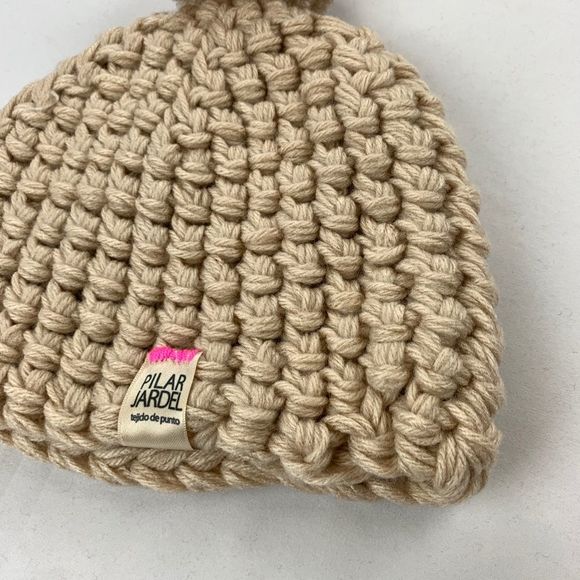 Wool beanie - Picture 5 of 5